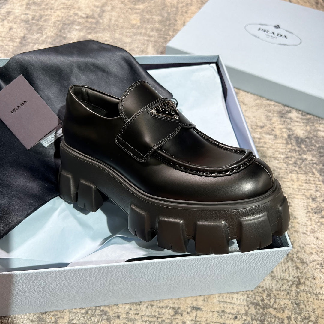 PRADA-031Shoes