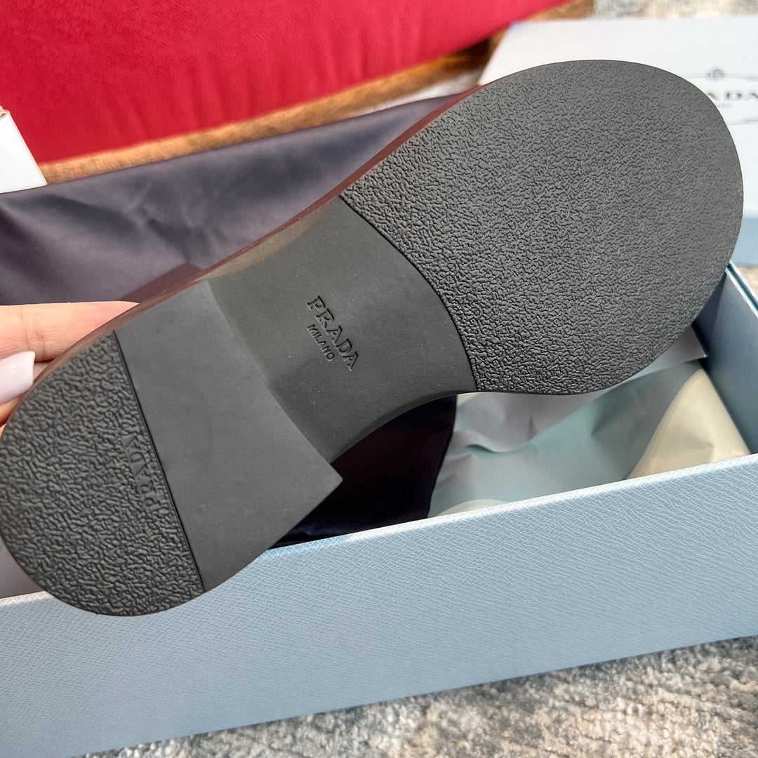 PRADA-032Shoes