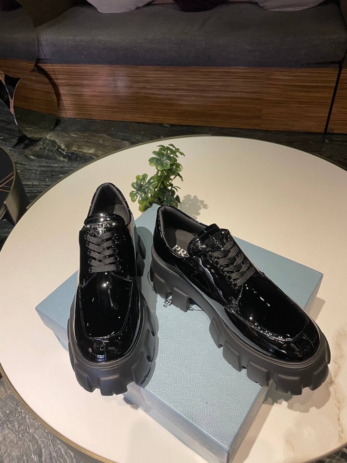 PRADA-033Shoes