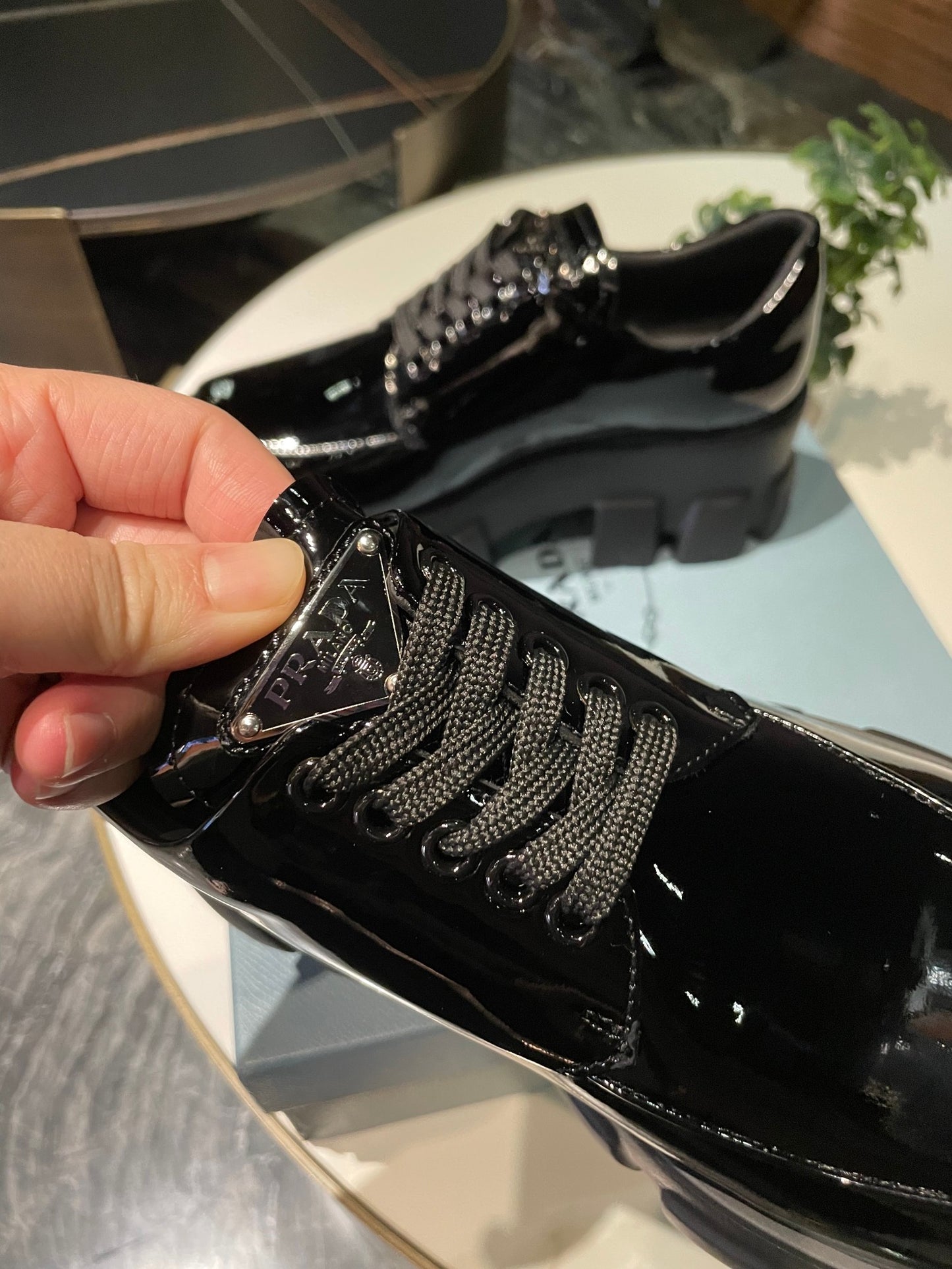 PRADA-033Shoes