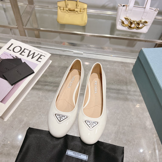 PRADA-037Shoes