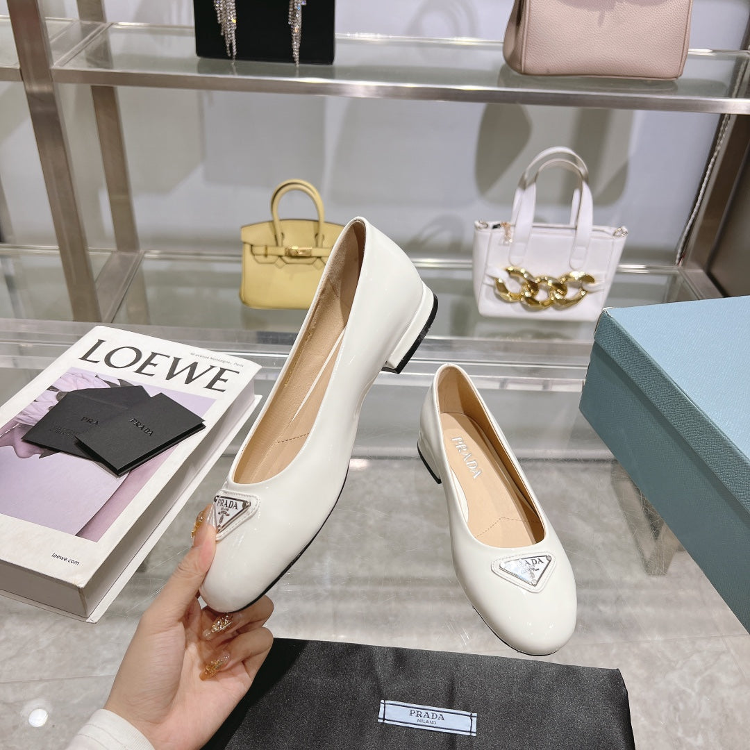 PRADA-037Shoes