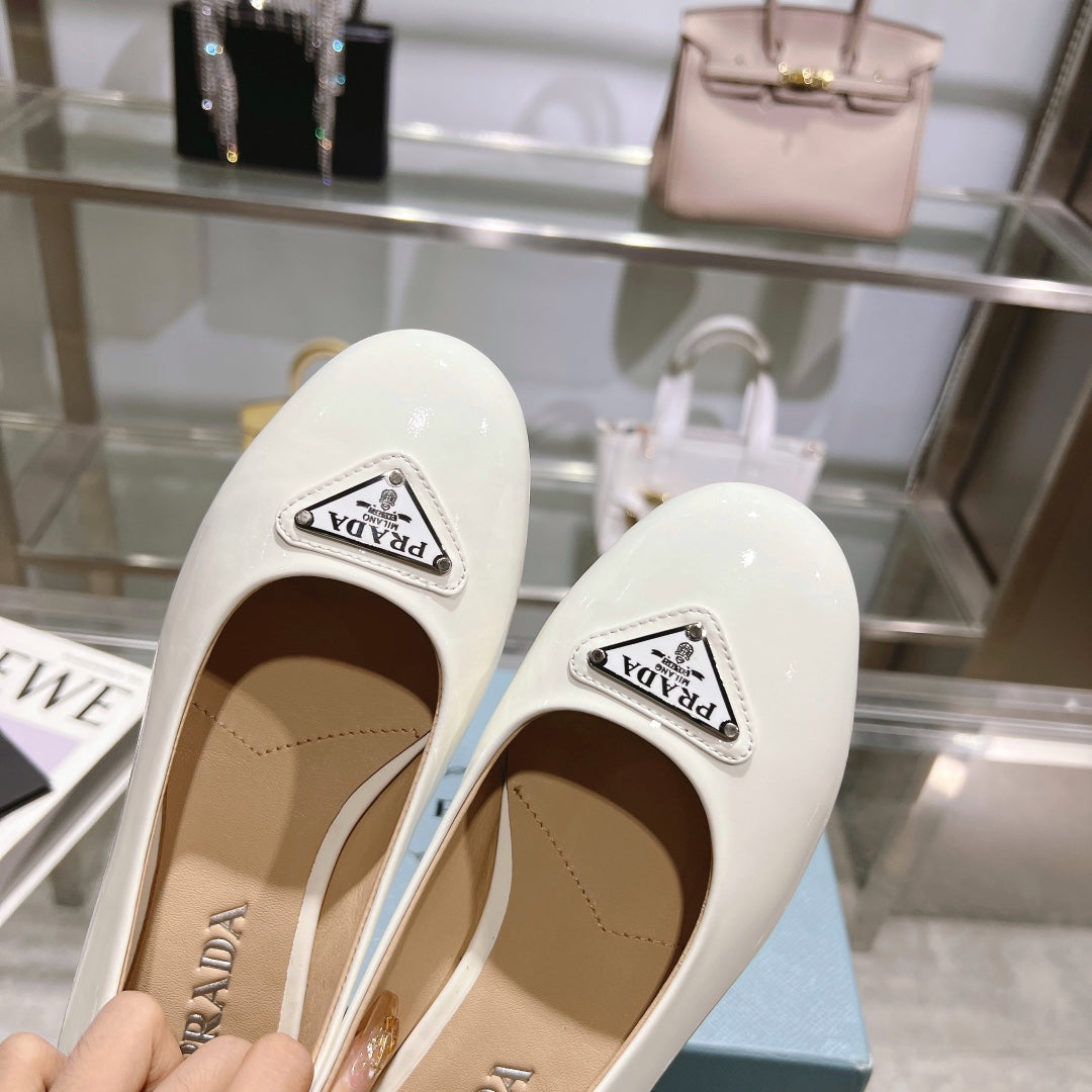 PRADA-037Shoes