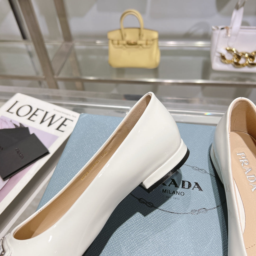 PRADA-037Shoes