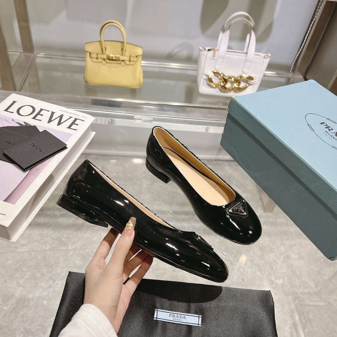 PRADA-038Shoes