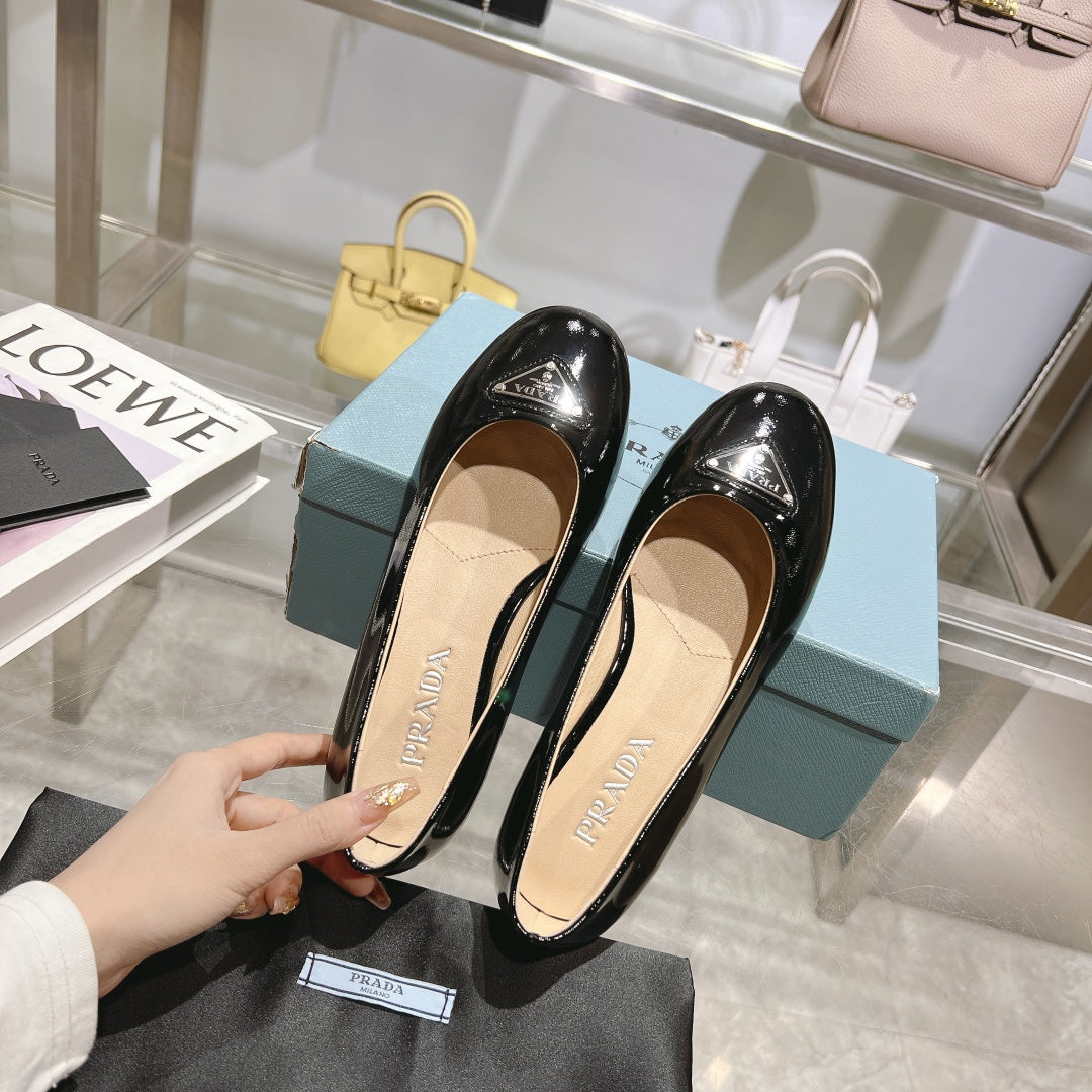 PRADA-038Shoes
