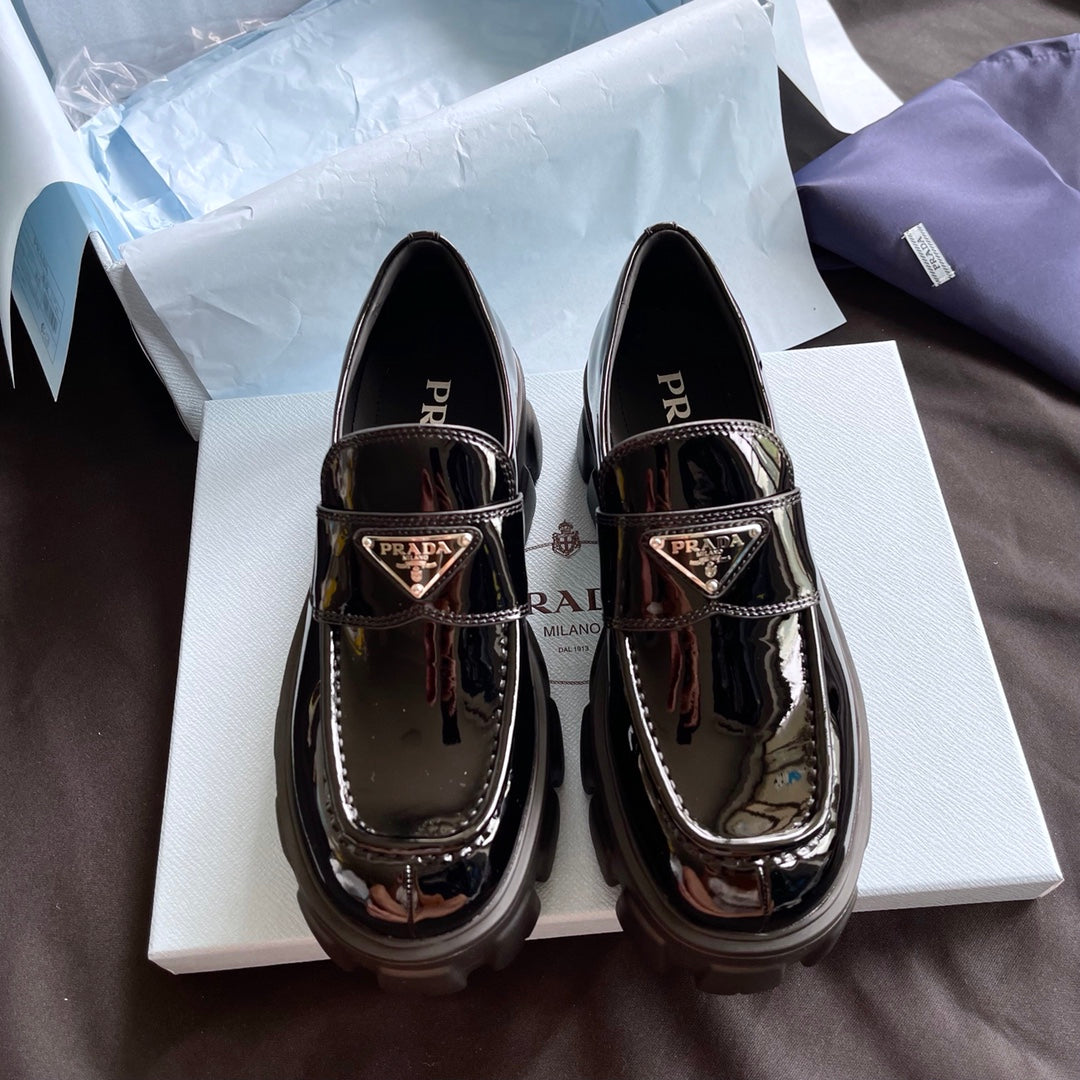 PRADA-040Shoes