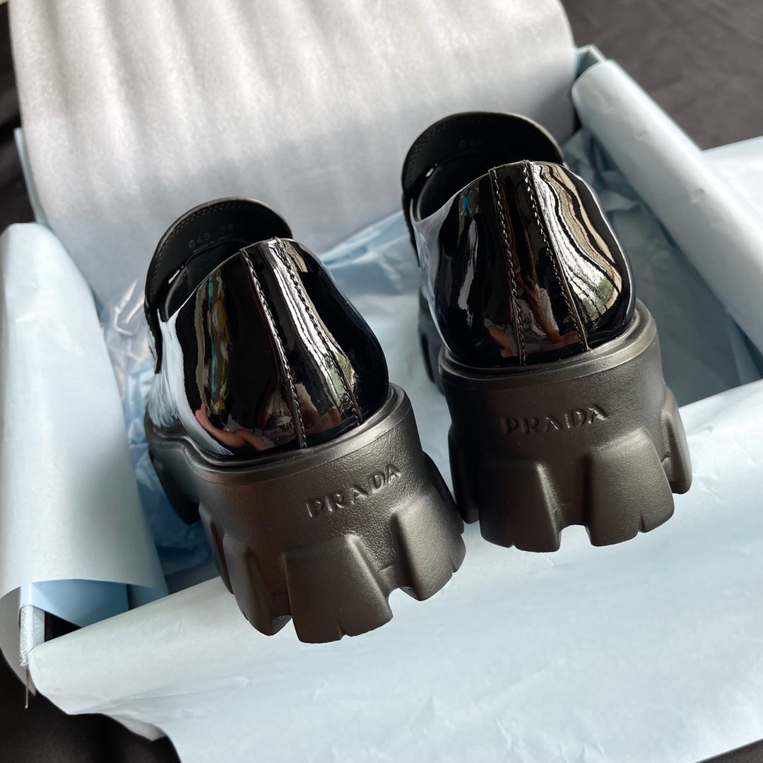 PRADA-040Shoes