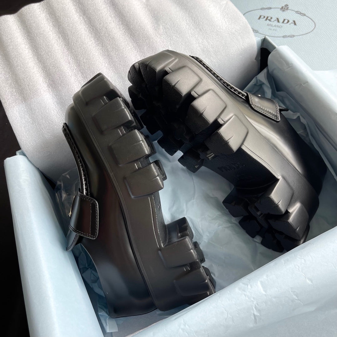 PRADA-041Shoes