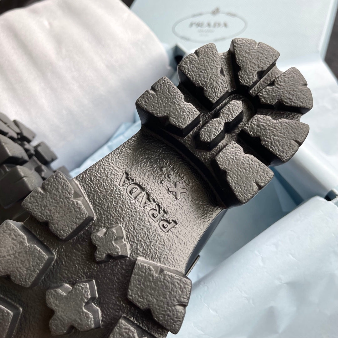 PRADA-041Shoes