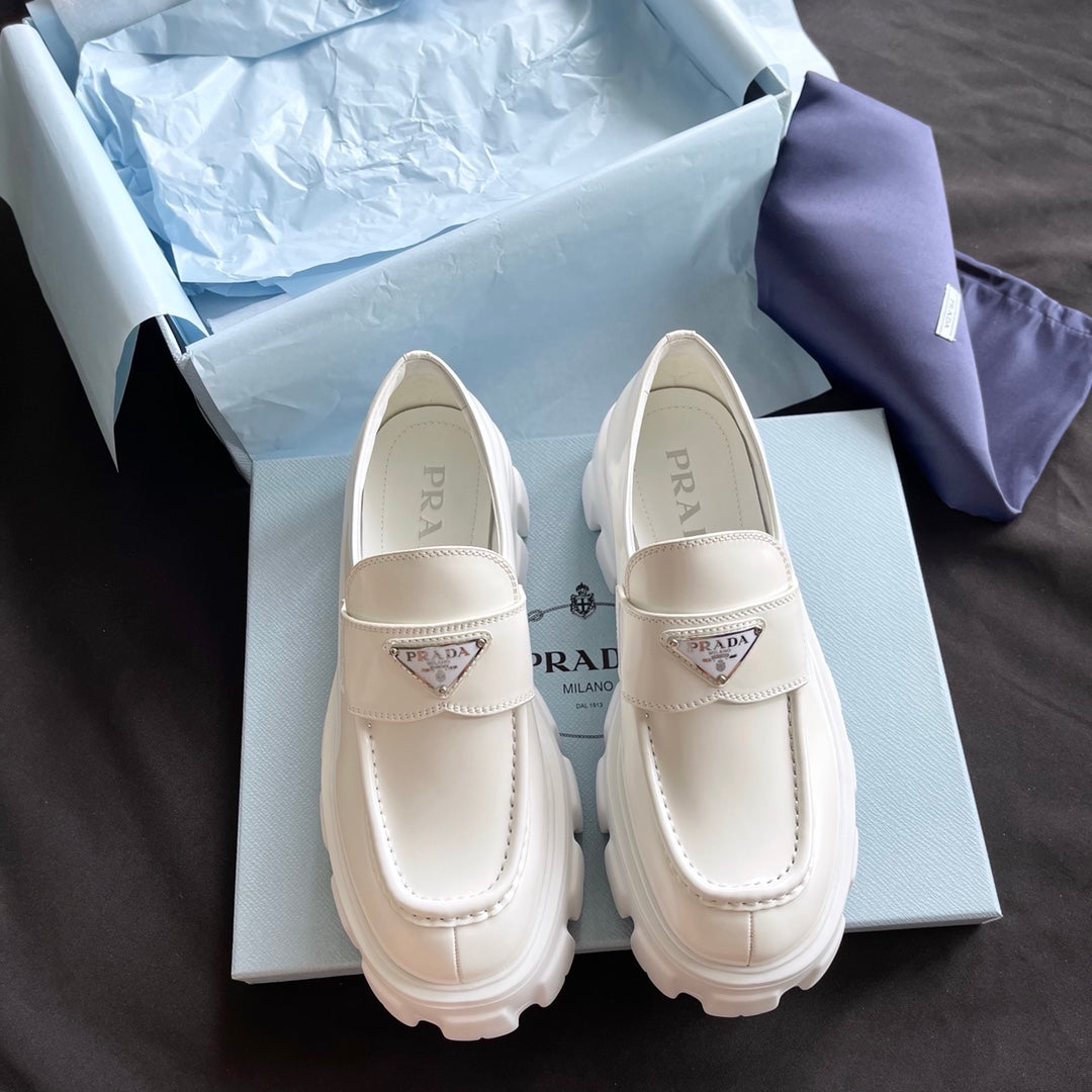 PRADA-042Shoes