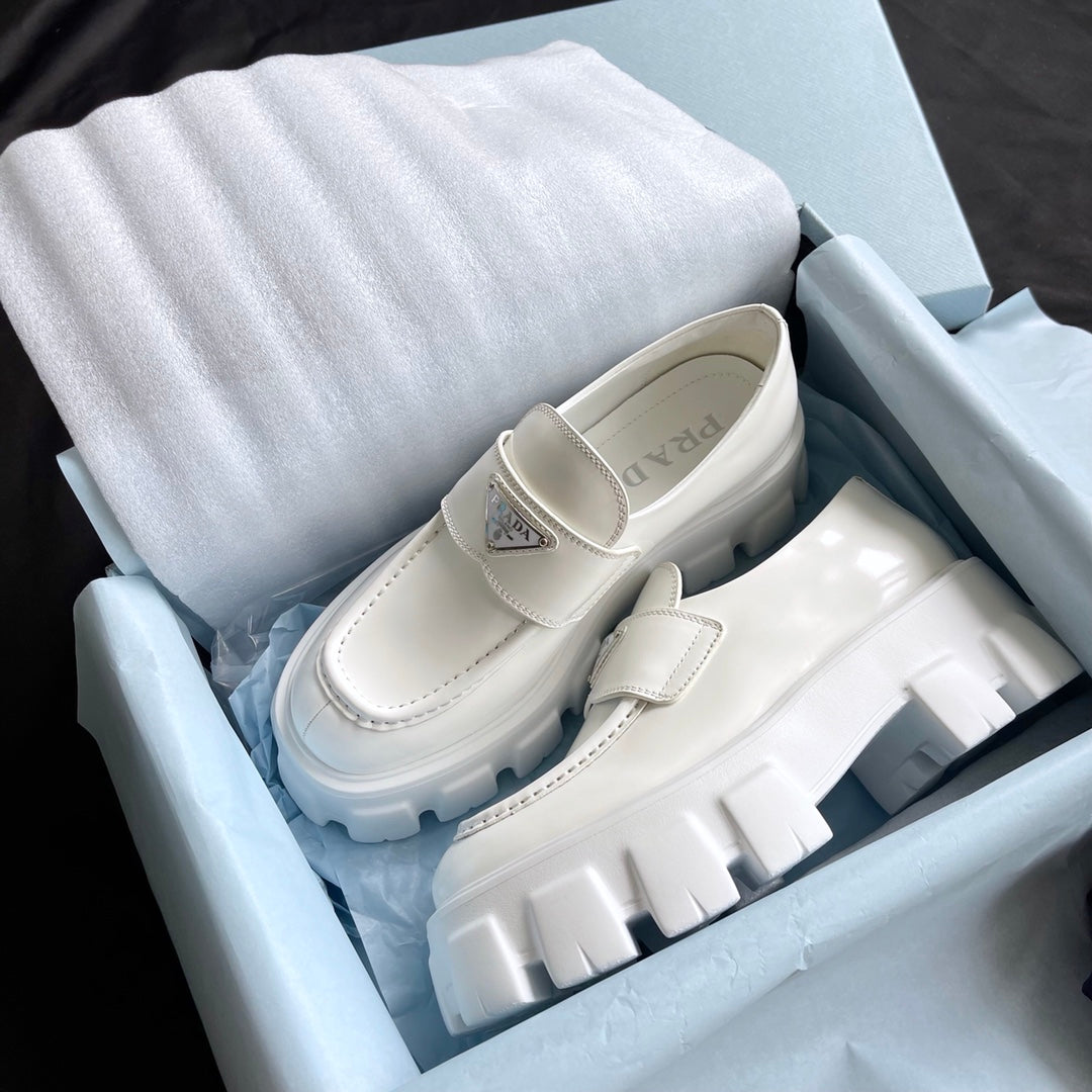 PRADA-042Shoes