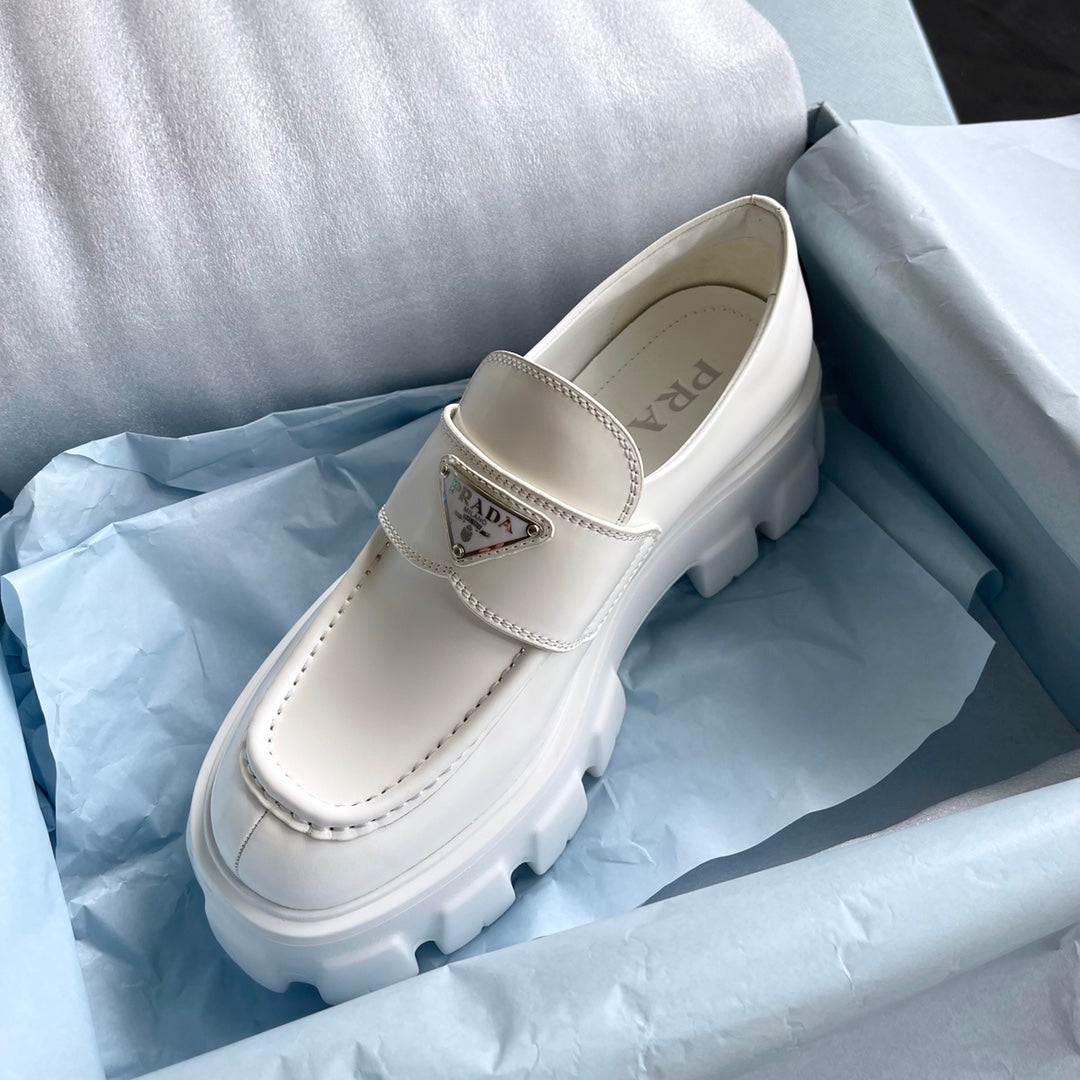 PRADA-042Shoes