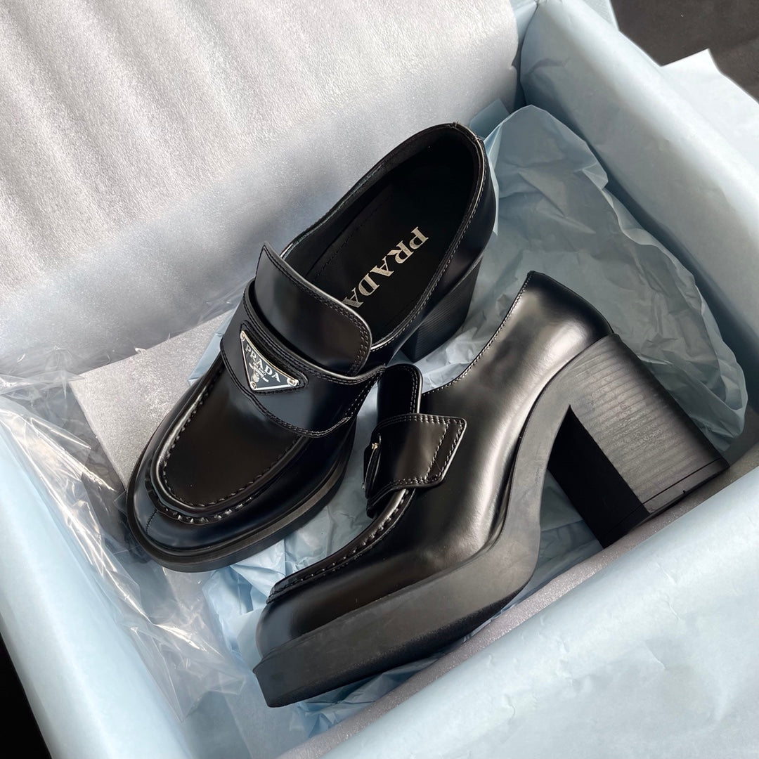 PRADA-043Shoes