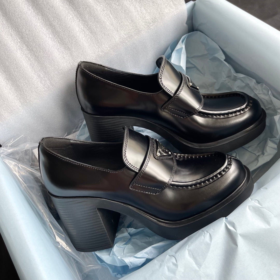 PRADA-043Shoes