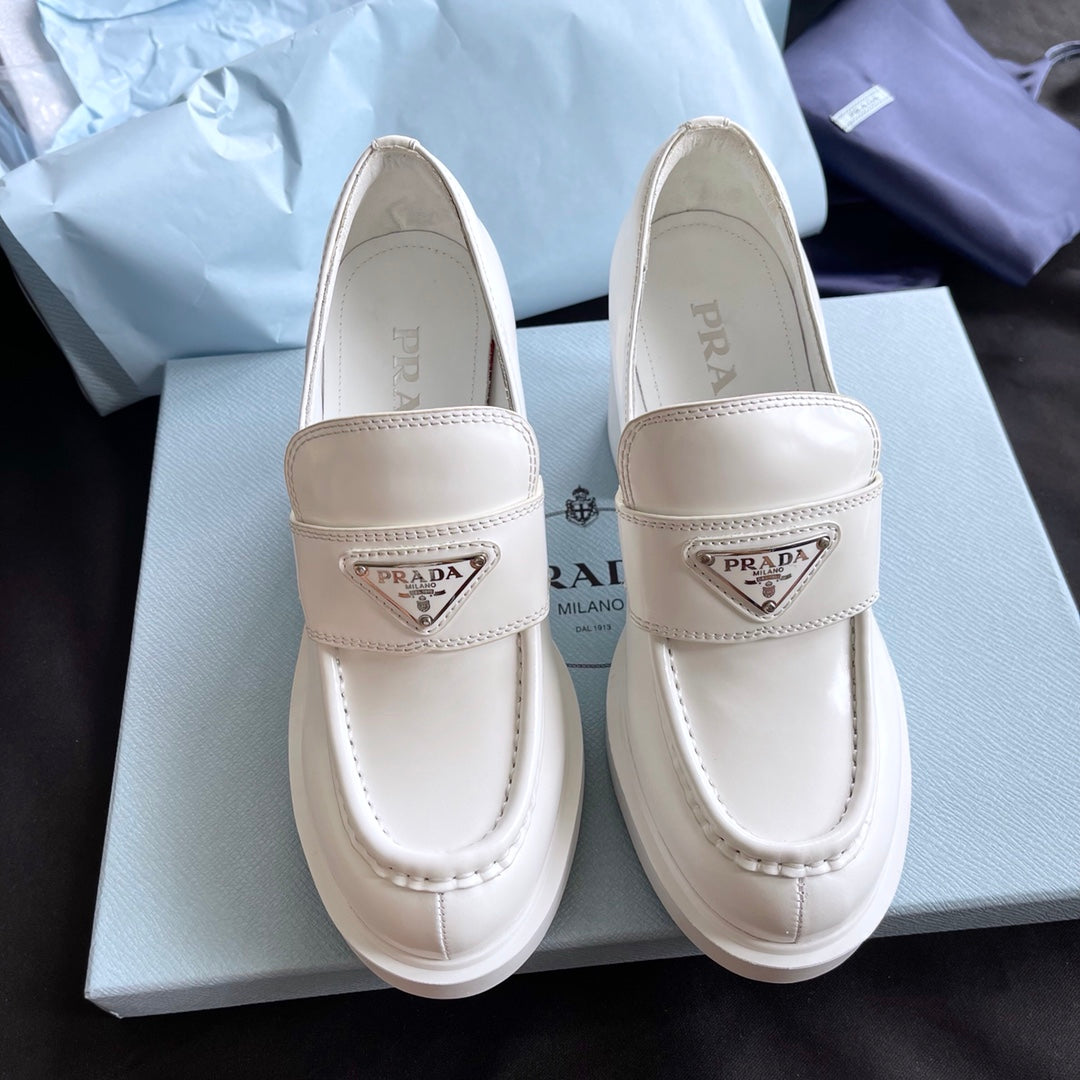 PRADA-044Shoes