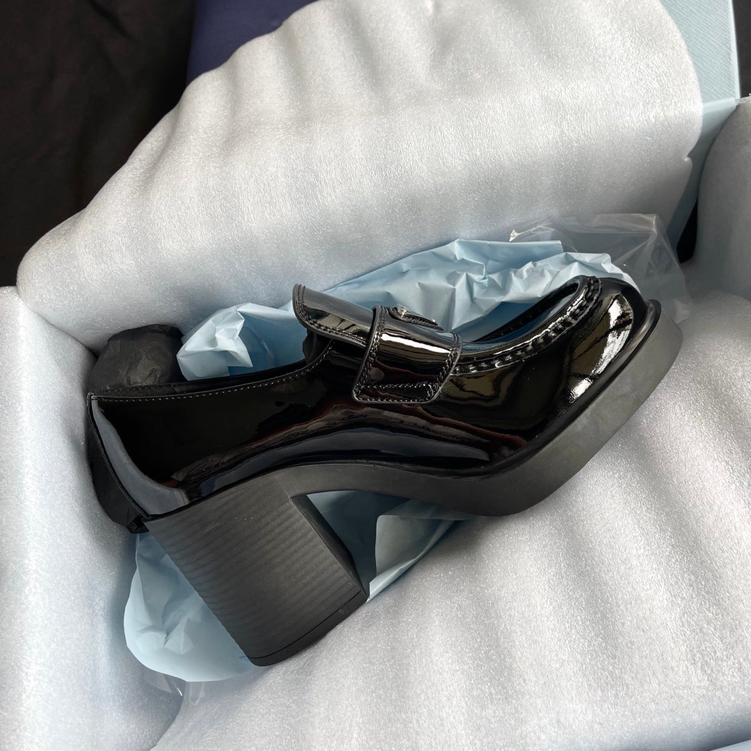 PRADA-045Shoes