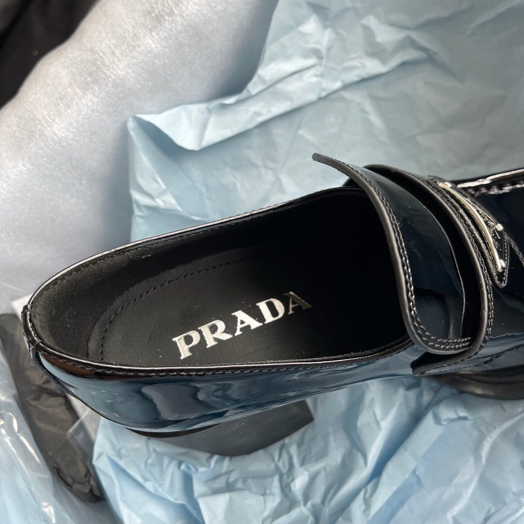 PRADA-045Shoes