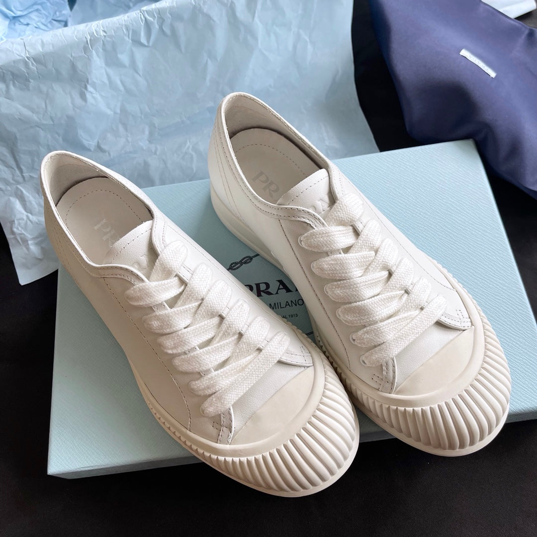 PRADA-046Shoes