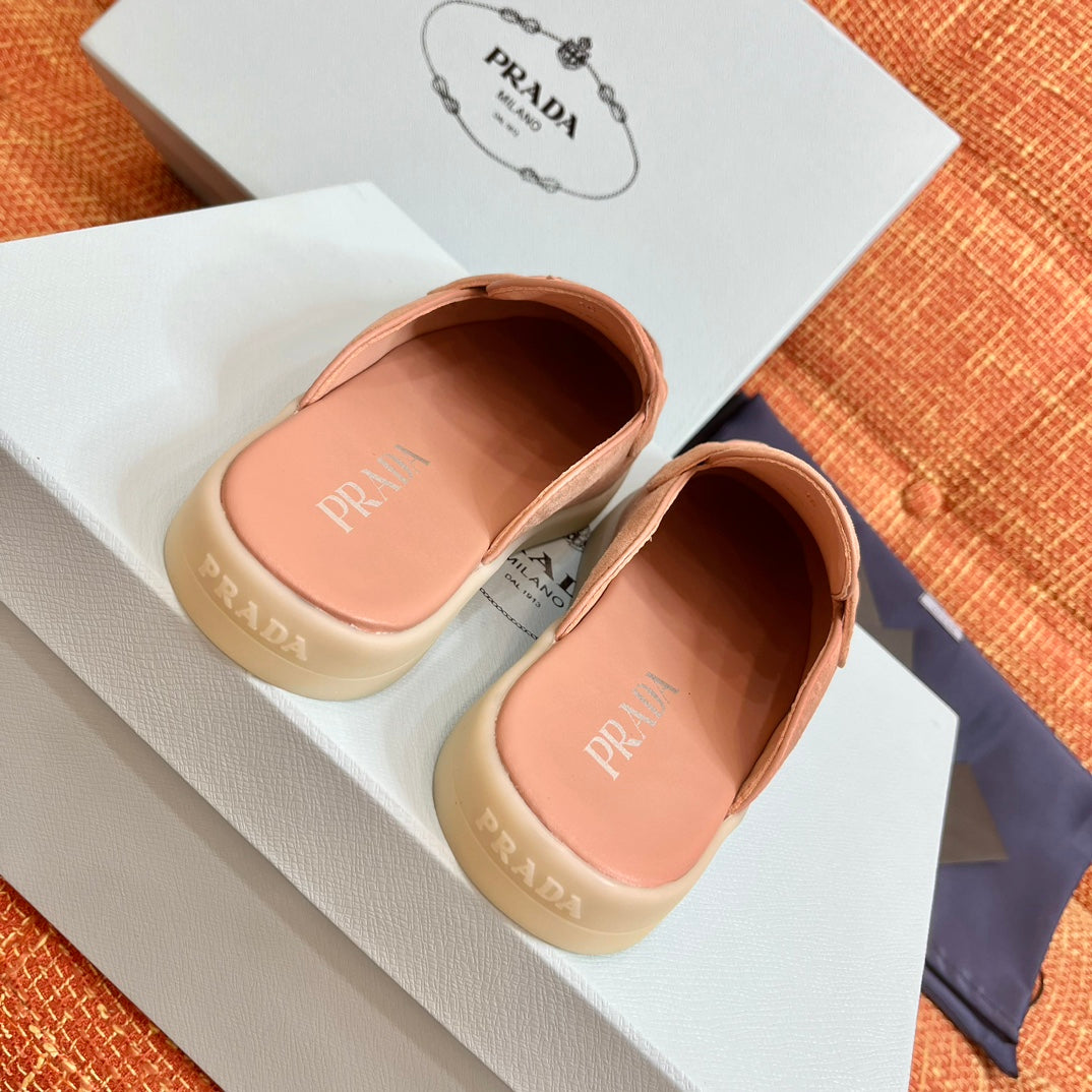 PRADA-048Shoes