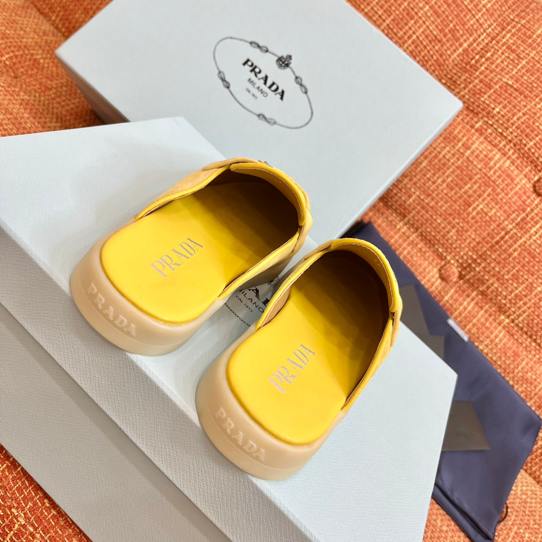 PRADA-050Shoes