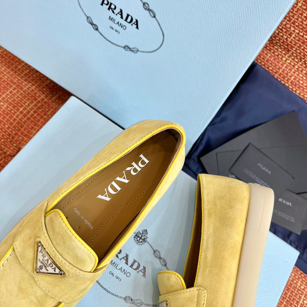 PRADA-051Shoes