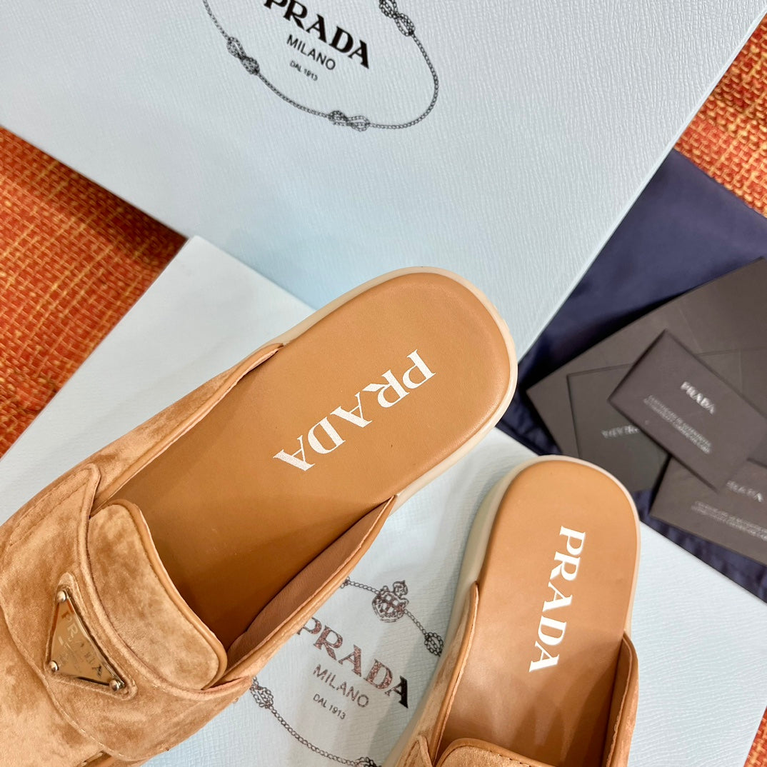 PRADA-052Shoes