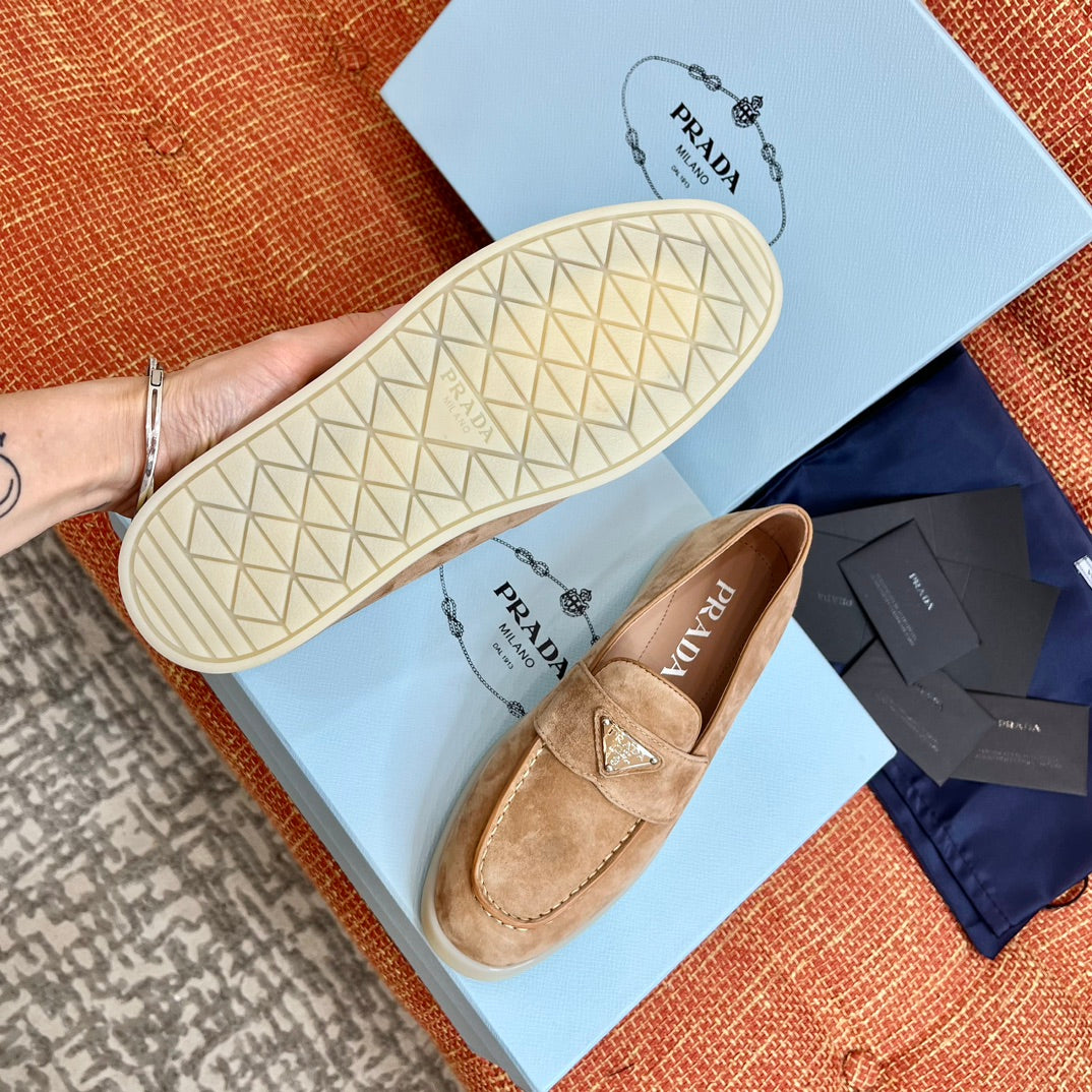 PRADA-053Shoes