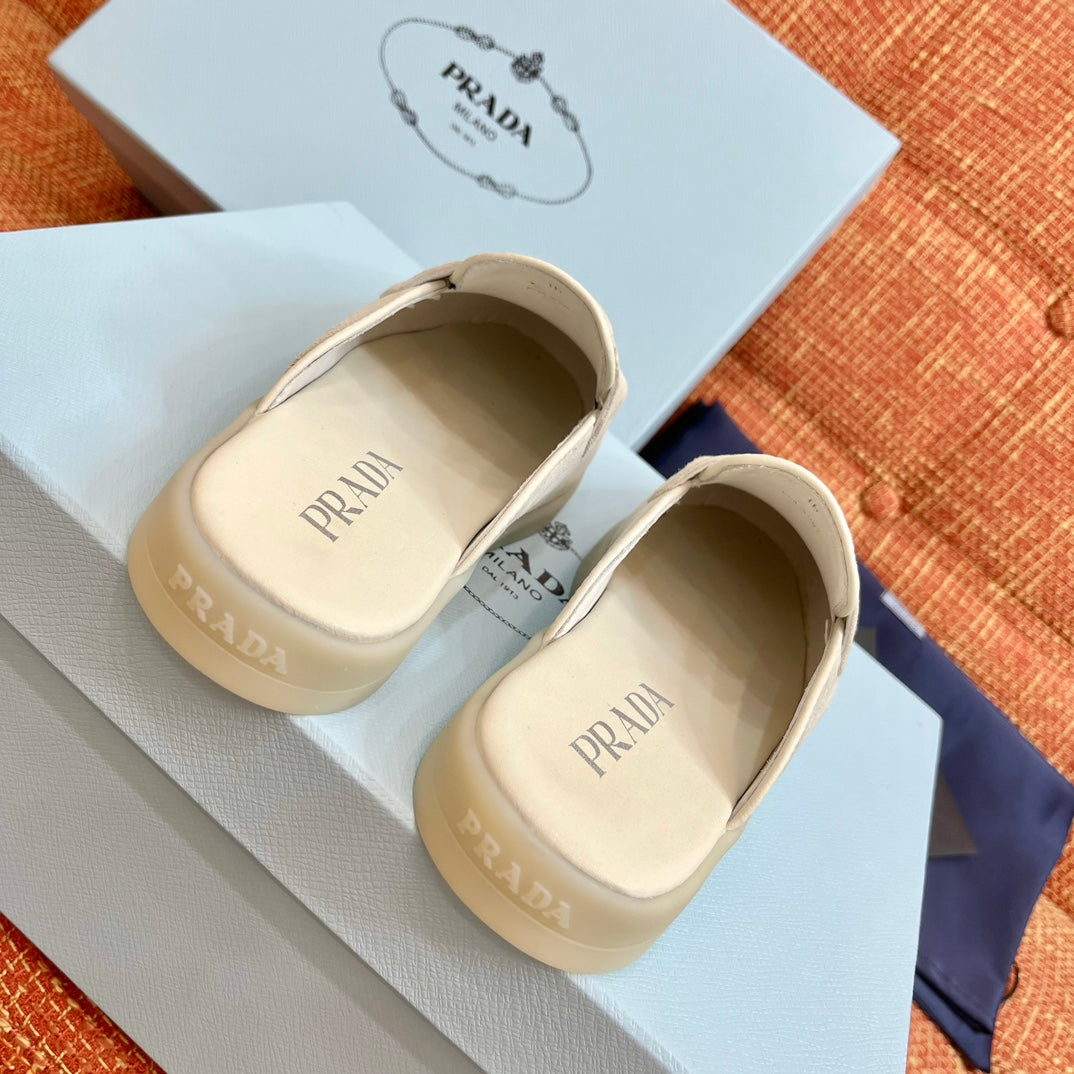 PRADA-054Shoes