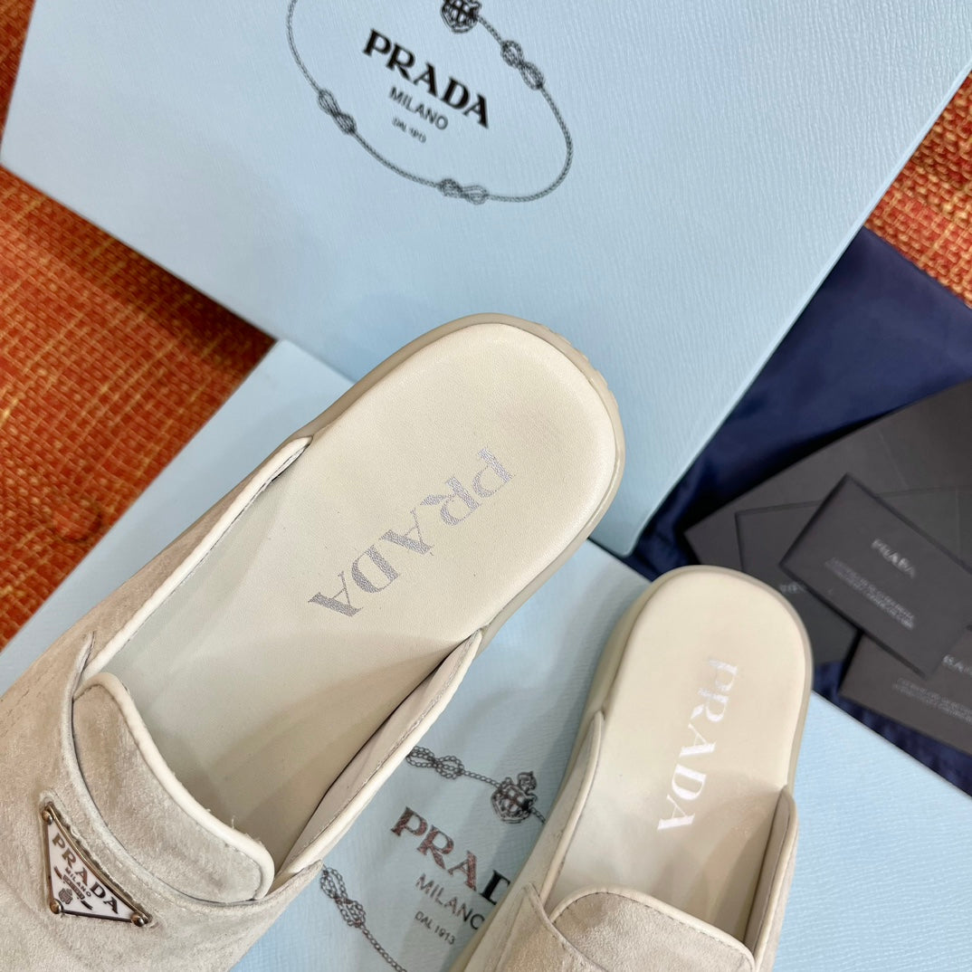 PRADA-054Shoes