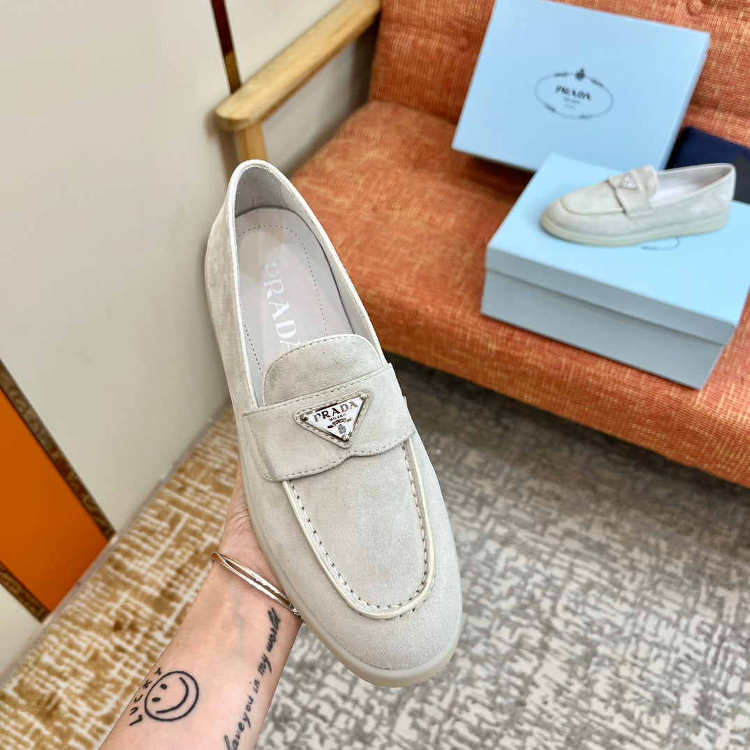 PRADA-055Shoes