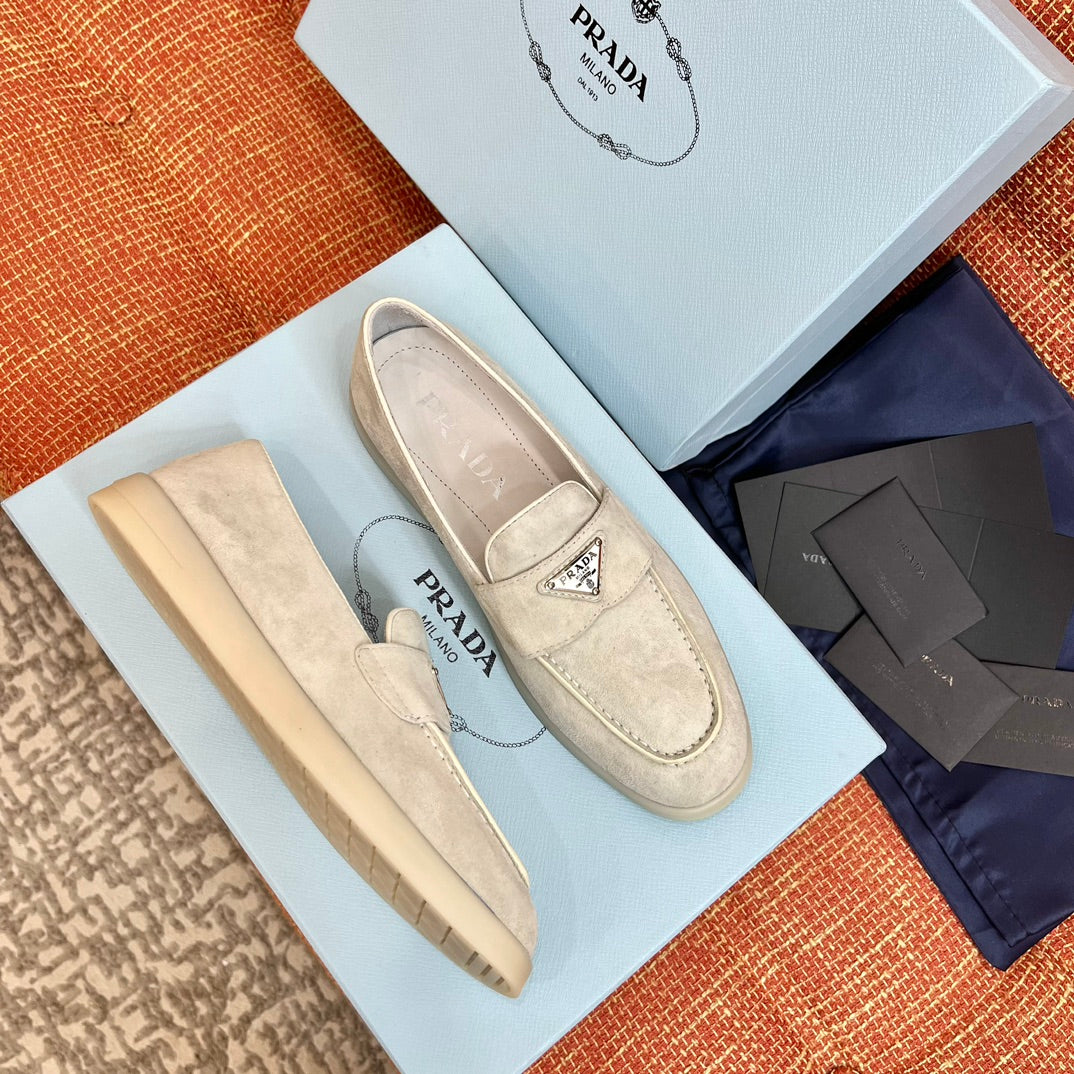 PRADA-055Shoes