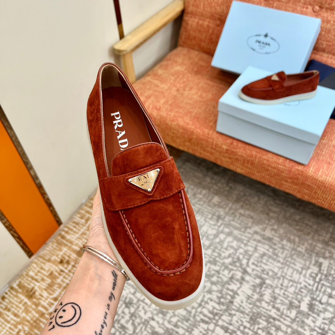 PRADA-057Shoes