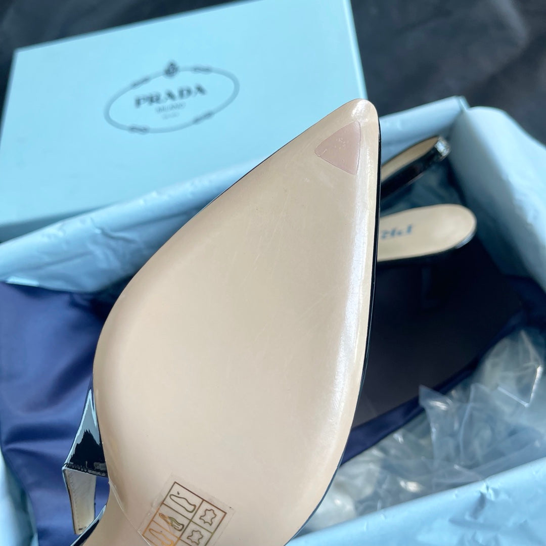 PRADA-065Shoes