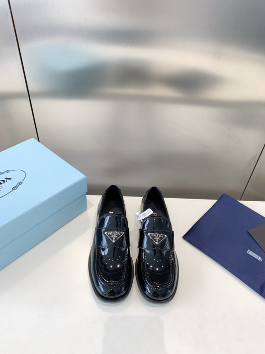 PRADA-067Shoes