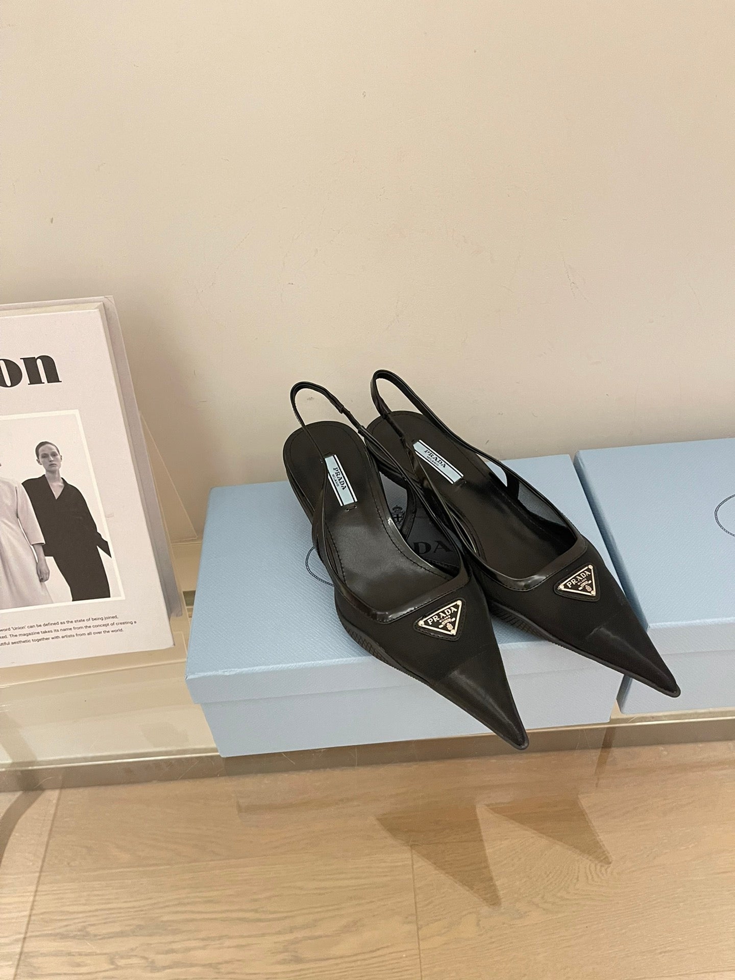 PRADA-068Shoes