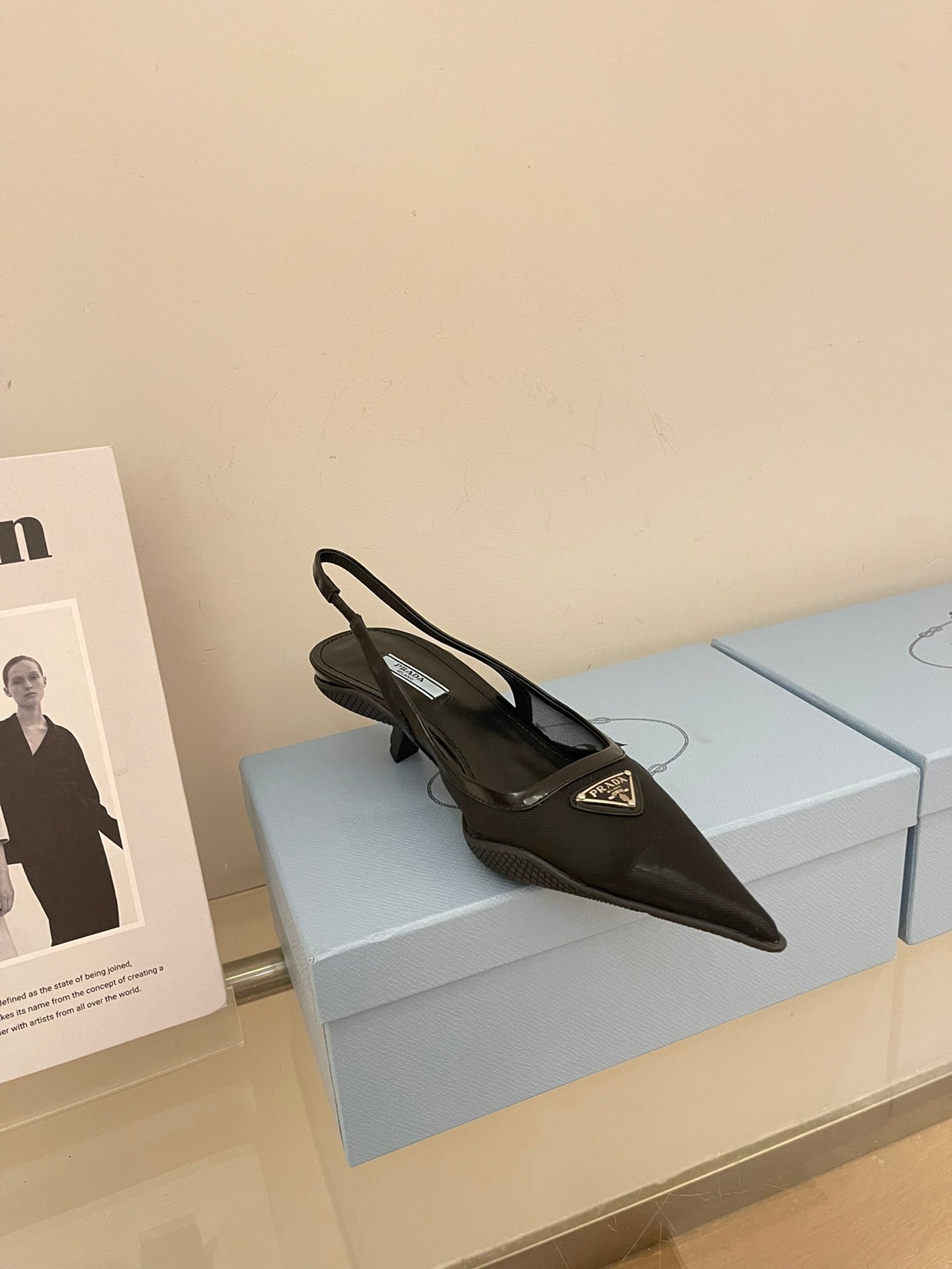 PRADA-068Shoes