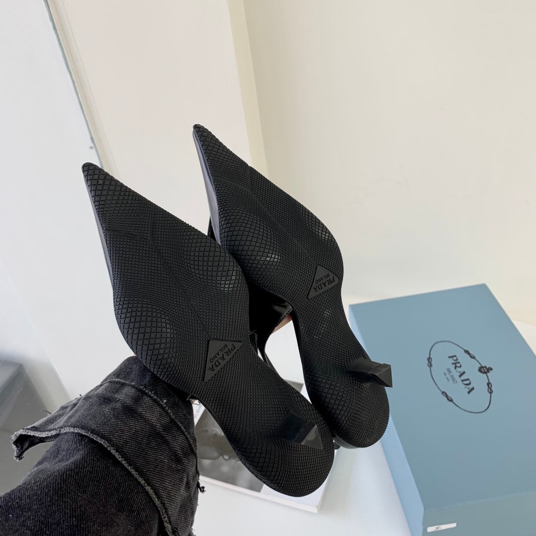 PRADA-070Shoes