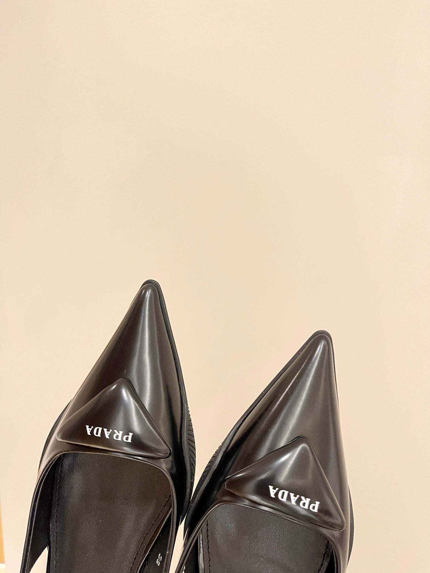 PRADA-072Shoes