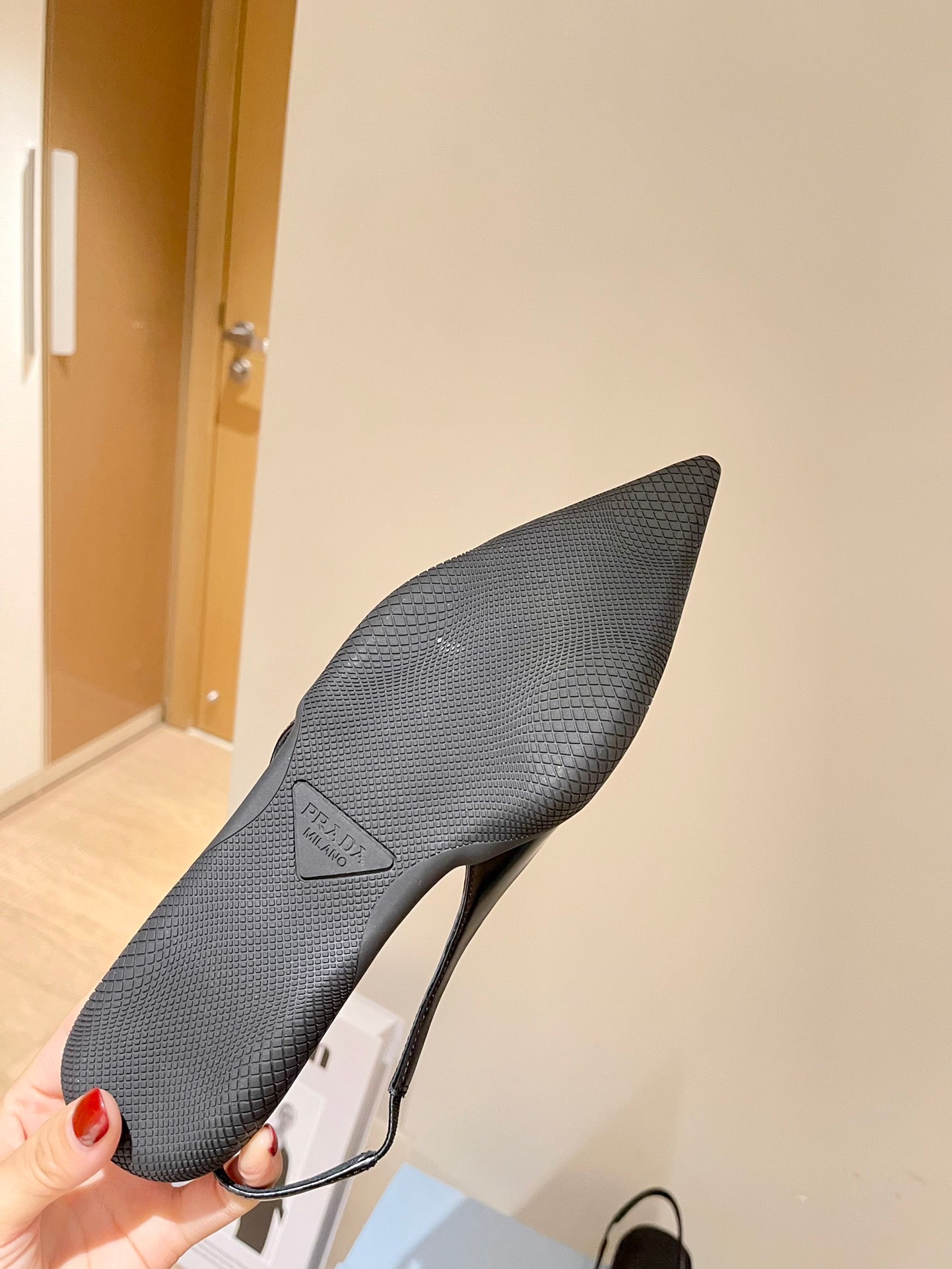PRADA-072Shoes