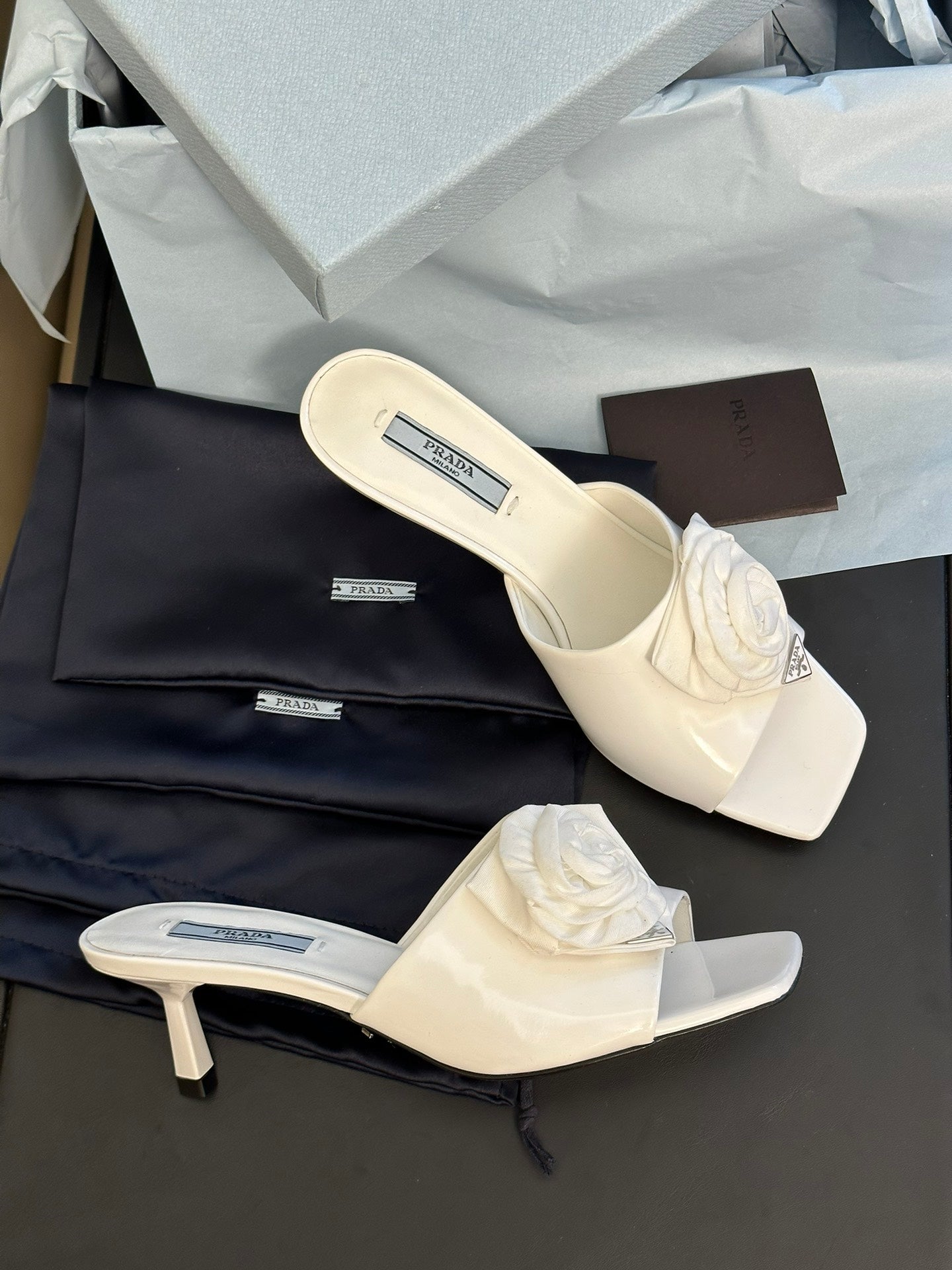PRADA-073Shoes