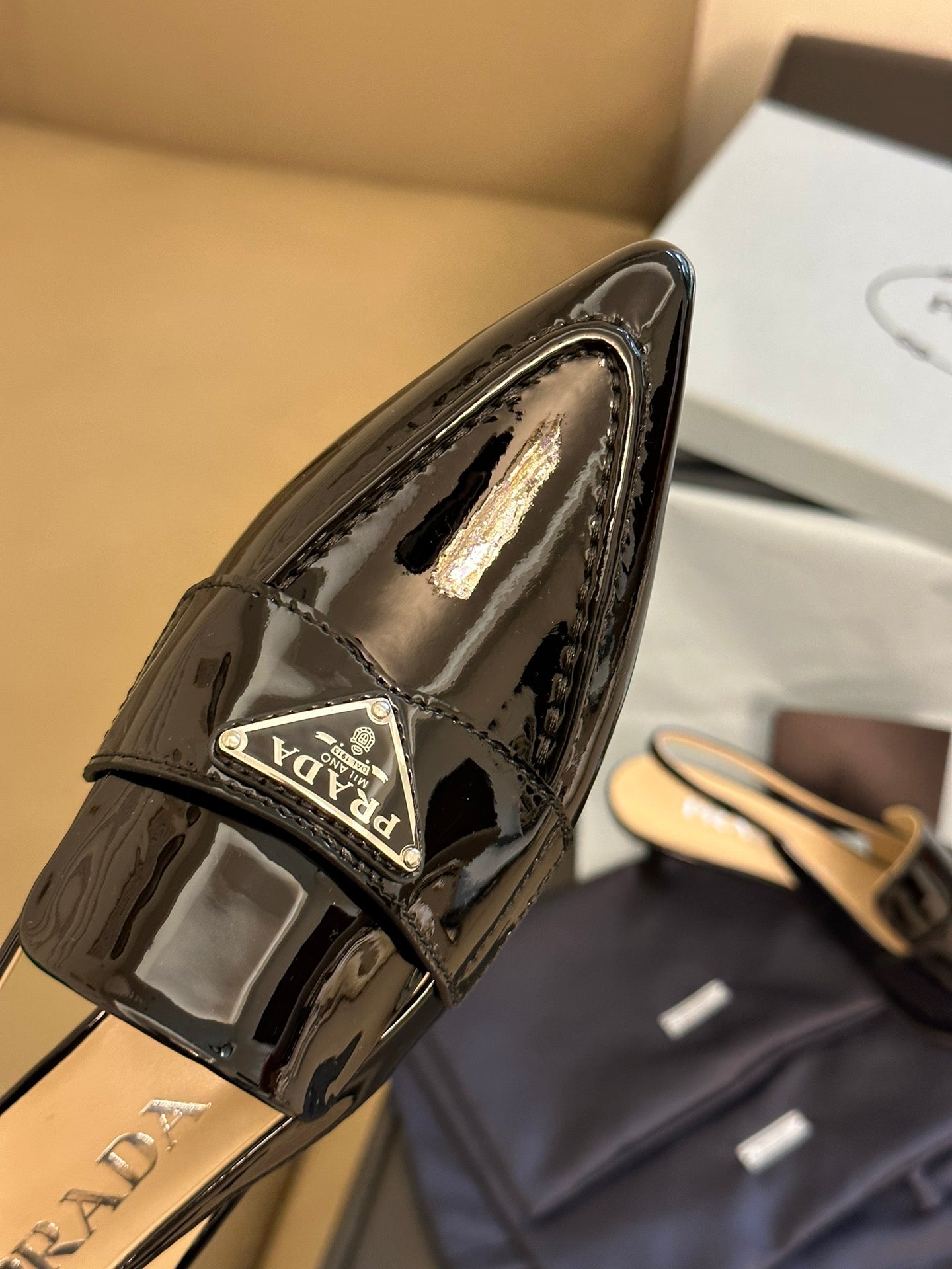 PRADA-075Shoes