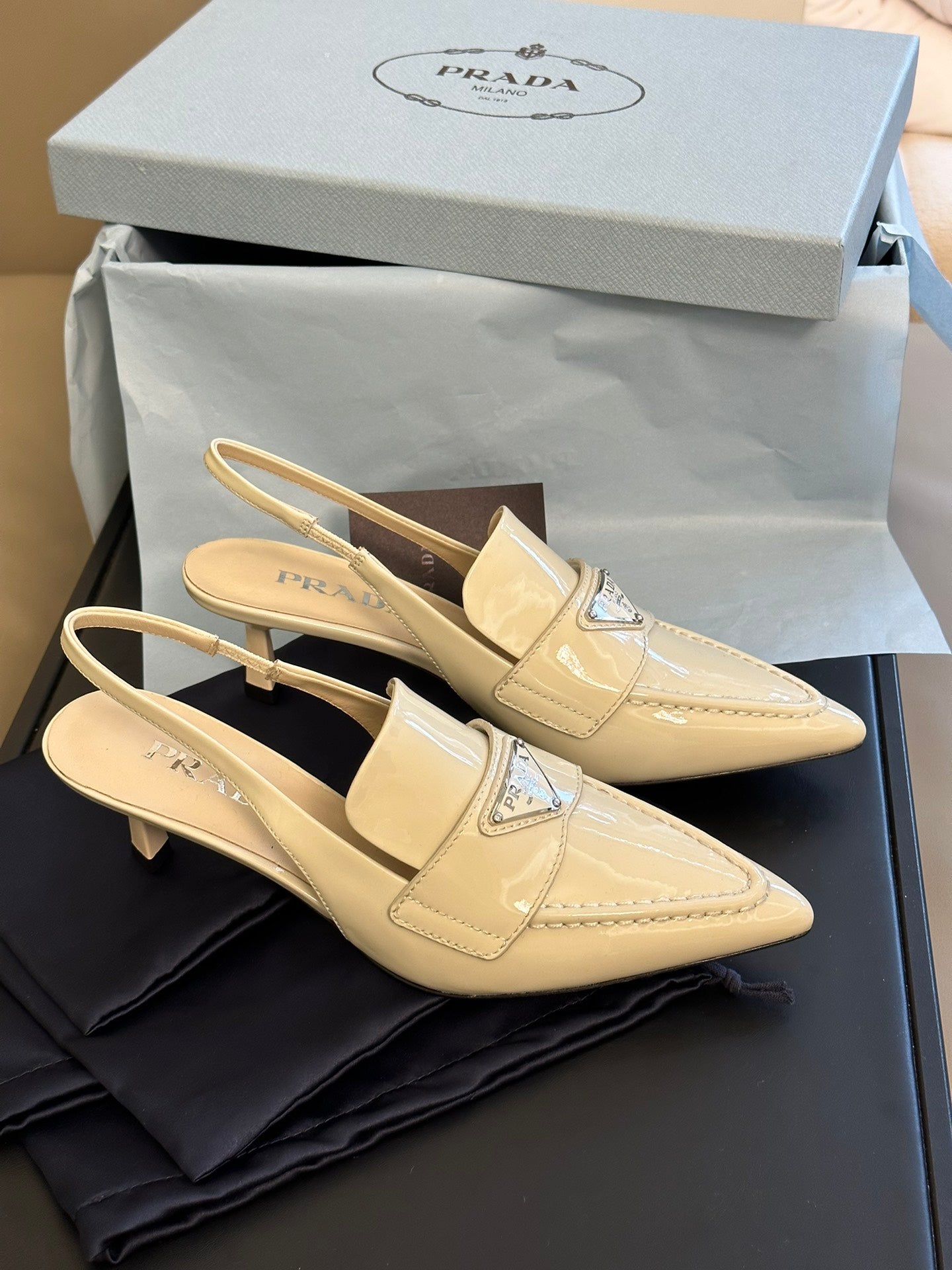 PRADA-076Shoes