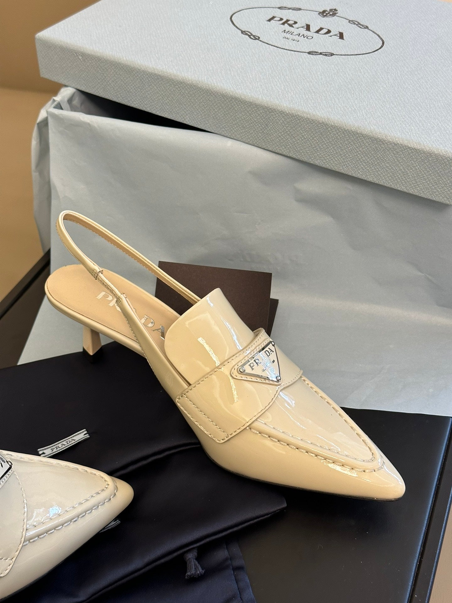 PRADA-076Shoes