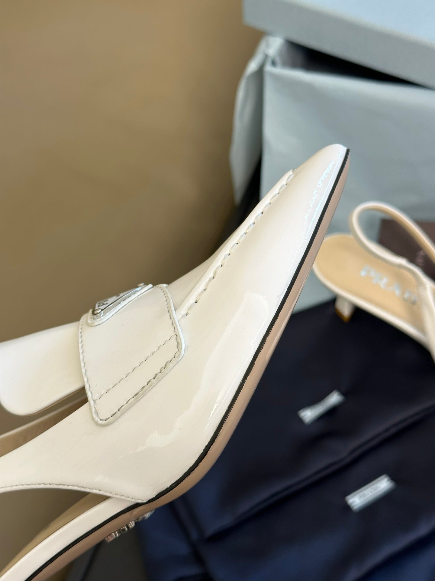 PRADA-077Shoes