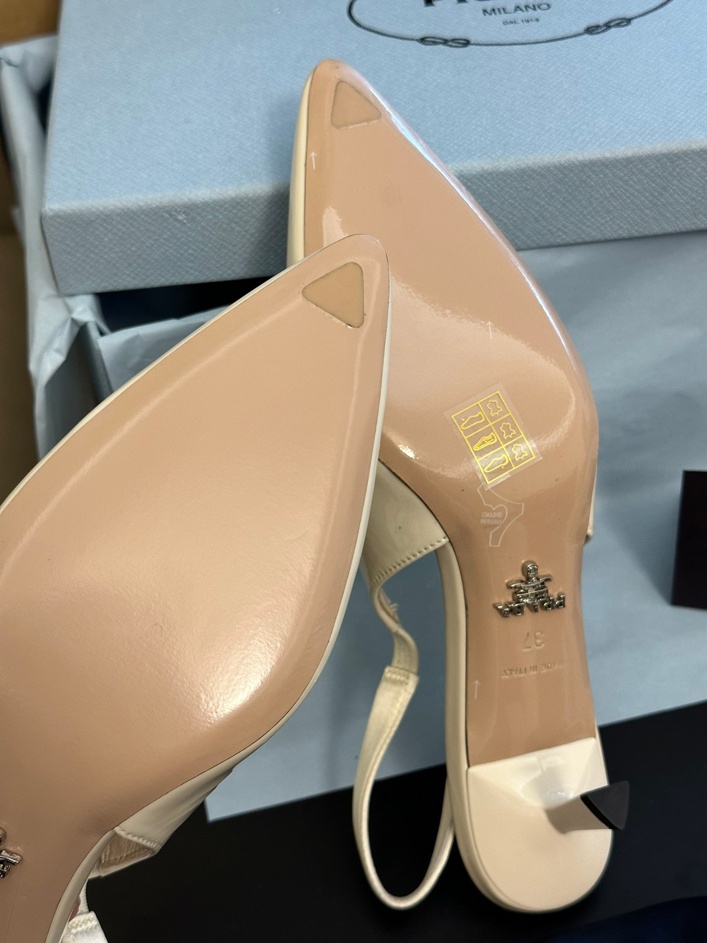 PRADA-079Shoes