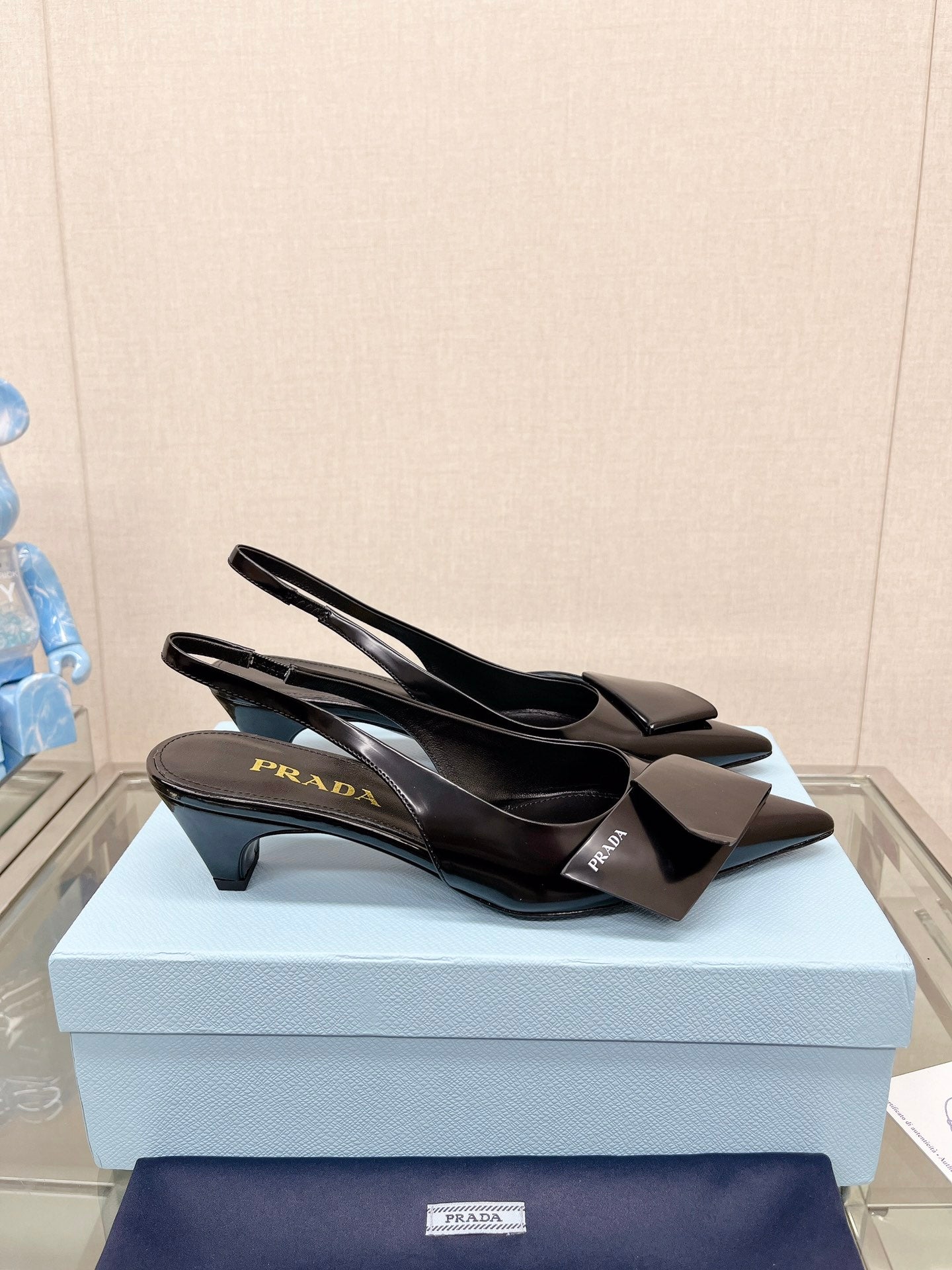 PRADA-082Shoes