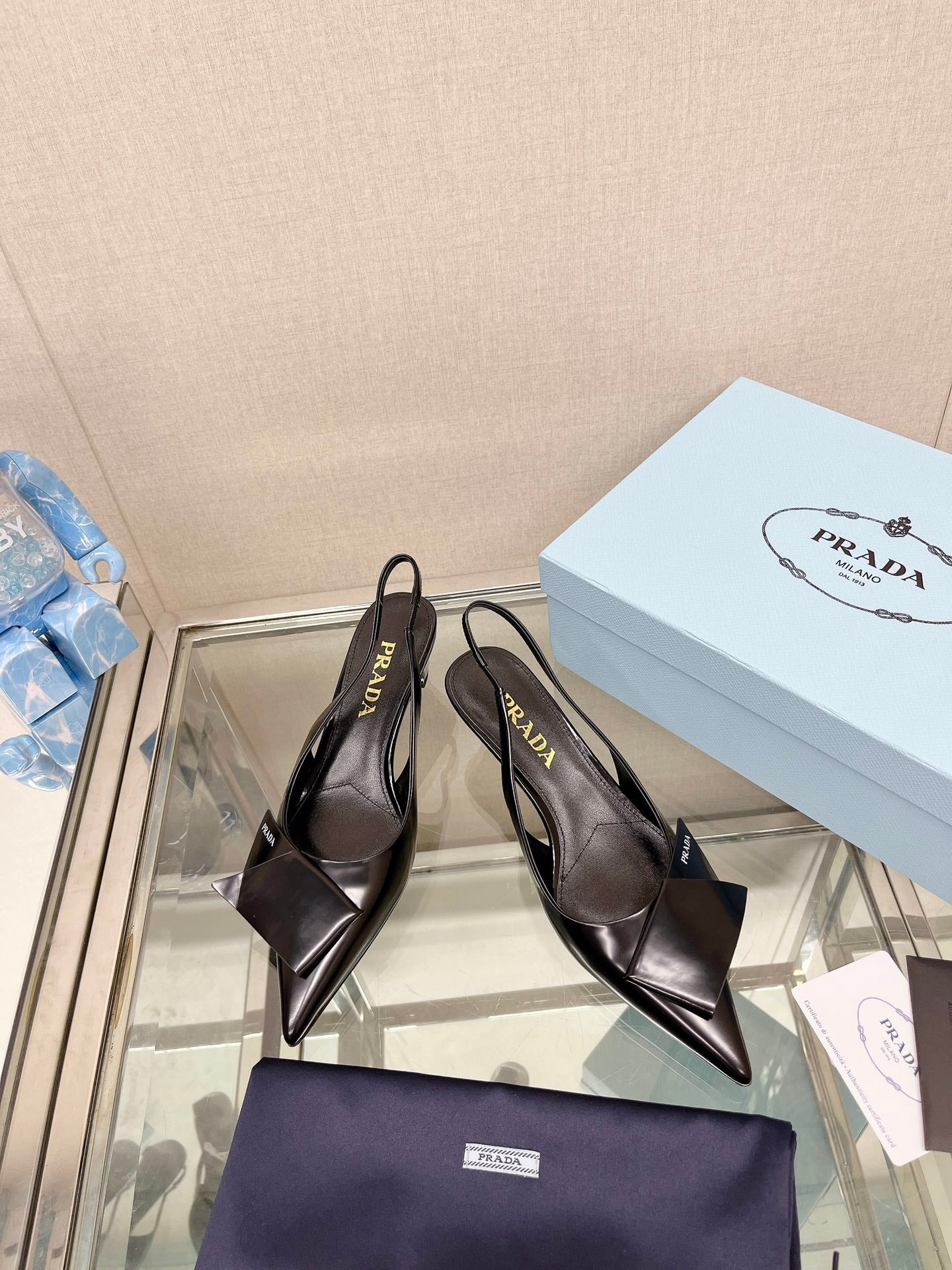 PRADA-082Shoes