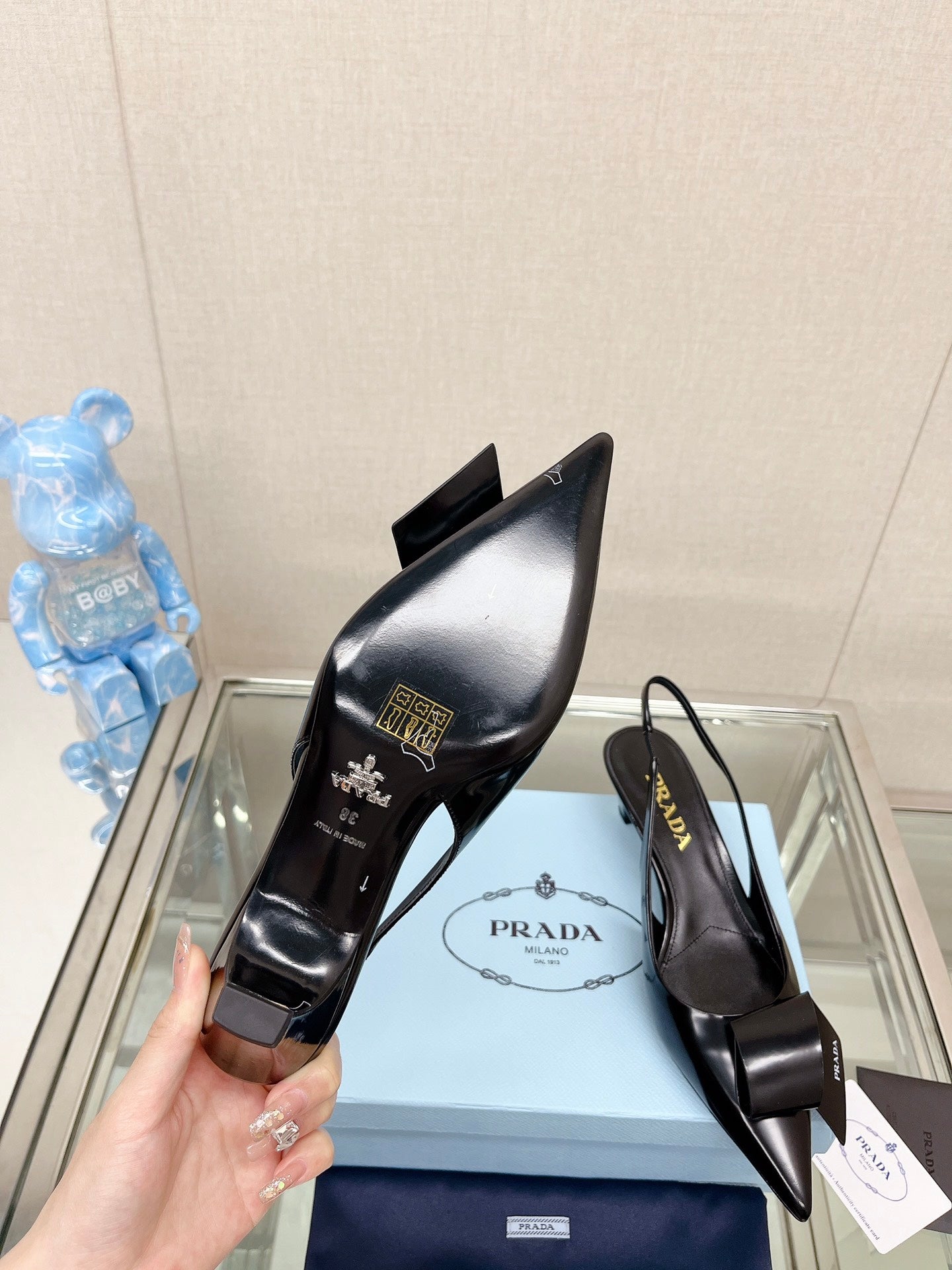 PRADA-084Shoes