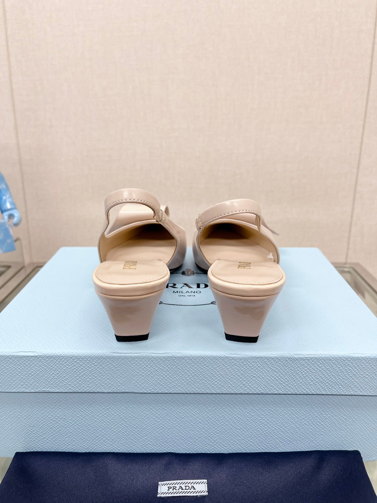 PRADA-085Shoes
